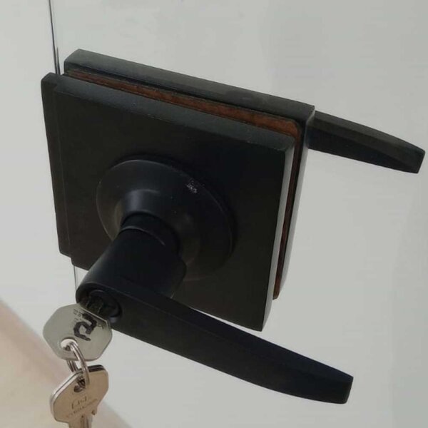 Suministro e instalación de puerta en vidrio templado por unidad - Imagen 6