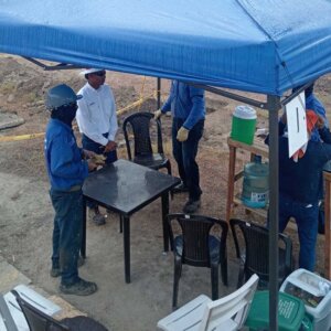 Campamento de obra temporal para trabajadores (Mes)