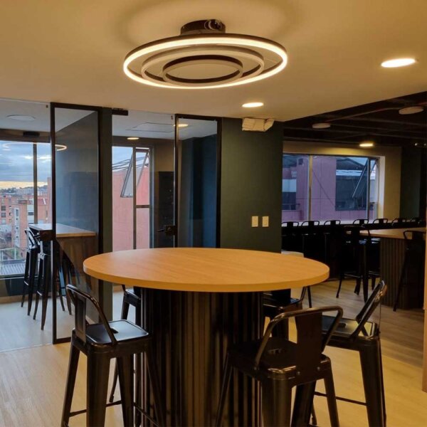 Mesa de Coworking con o sin Planta Natural Ficus Lyrata | Diseño Ergonómico - Imagen 2